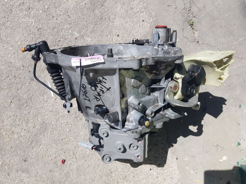 Recambio de caja cambios para peugeot 208 i (ca_, cc_) 1.5 bluehdi 100 referencia OEM IAM 20ET69  1643634980