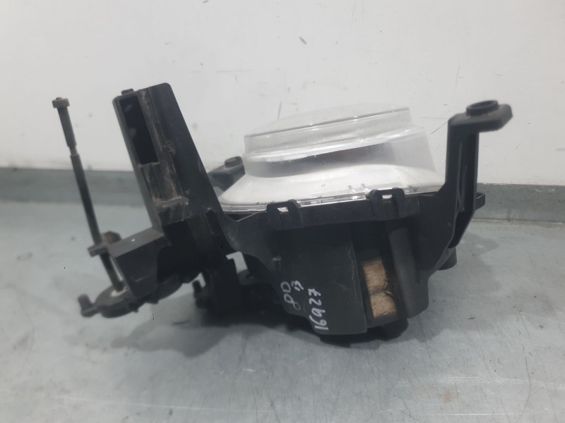 Recambio de faro antiniebla derecho para kia soul ii (ps) 1.6 gdi referencia OEM IAM 92202B2500  