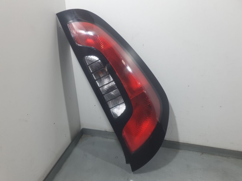 Recambio de piloto trasero derecho para kia soul ii (ps) 1.6 gdi referencia OEM IAM 92402B2030  