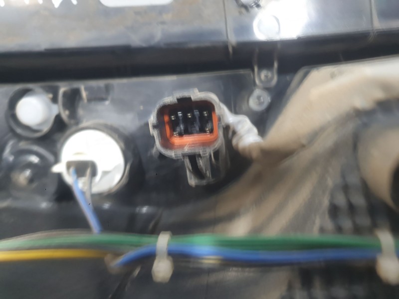 Recambio de piloto trasero derecho para kia soul ii (ps) 1.6 gdi referencia OEM IAM 92402B2030  