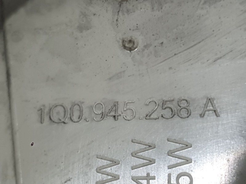 Recambio de piloto trasero derecho exterior para volkswagen eos (1f7, 1f8) 2.0 tdi referencia OEM IAM 1Q0945258A 1Q0945096H 
