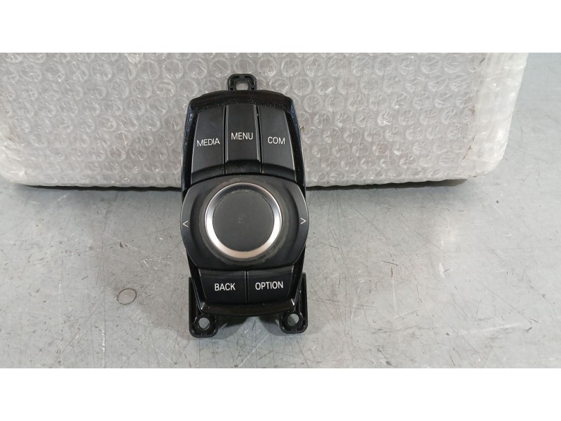 Recambio de mando multifuncion para bmw 2 active tourer (f45) 216 d referencia OEM IAM 680293202  033623203