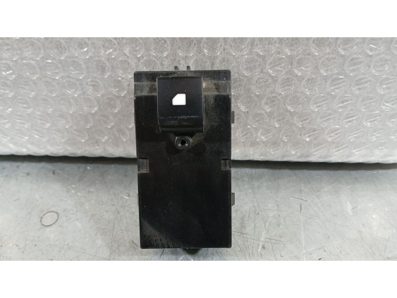 Recambio de mando elevalunas delantero derecho para opel astra j sports tourer (p10) 1.7 cdti (35) referencia OEM IAM 13301886  