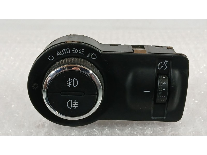 Recambio de mando luces para opel astra j sports tourer (p10) 1.7 cdti (35) referencia OEM IAM 13268707  