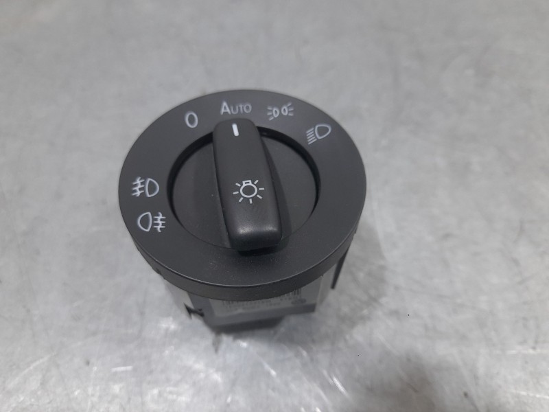 Recambio de mando luces para volkswagen golf vi (5k1) 1.2 tsi referencia OEM IAM 1K0941431BM K1BMT 