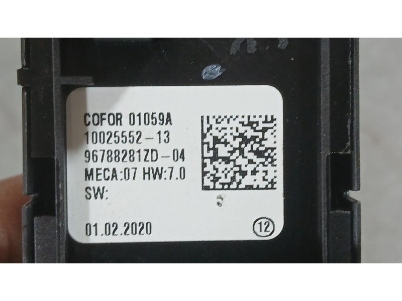 Recambio de mando elevalunas delantero izquierdo para opel corsa f (p2jo) 1.2 (68) referencia OEM IAM 96788281ZD C/MANDO RETROVI