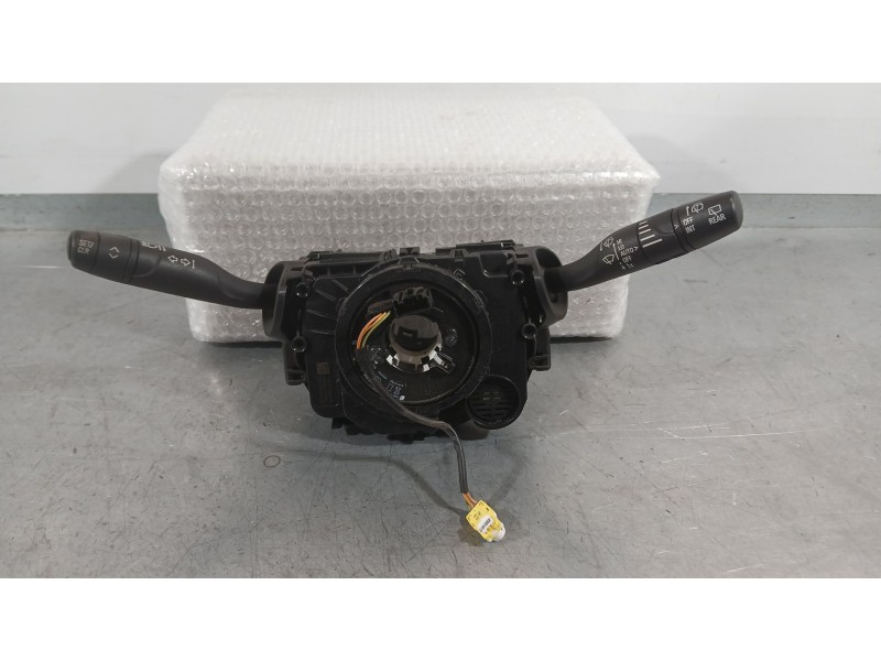 Recambio de mando luces y limpia para opel corsa f (p2jo) 1.2 (68) referencia OEM IAM 98325615YX LK 10352140