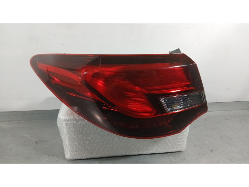 Recambio de piloto trasero izquierdo exterior para opel astra j sedán 1.4 turbo (69) referencia OEM IAM 25870153 VALEO ROZADO 90