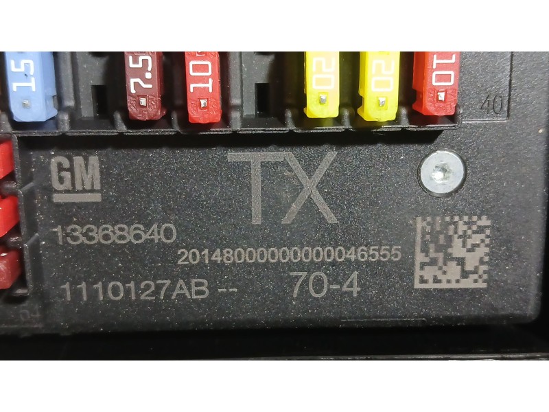Recambio de caja reles / fusibles para opel astra j sedán 1.4 turbo (69) referencia OEM IAM 13368640  1110127AB