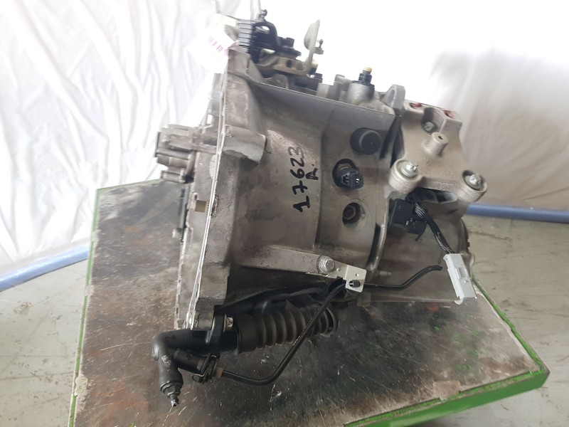Recambio de caja cambios para citroën c3 iii (sx) 1.5 bluehdi 100 (sxyhyp, sxyhtu) referencia OEM IAM 20R102 3013140C 1627701880