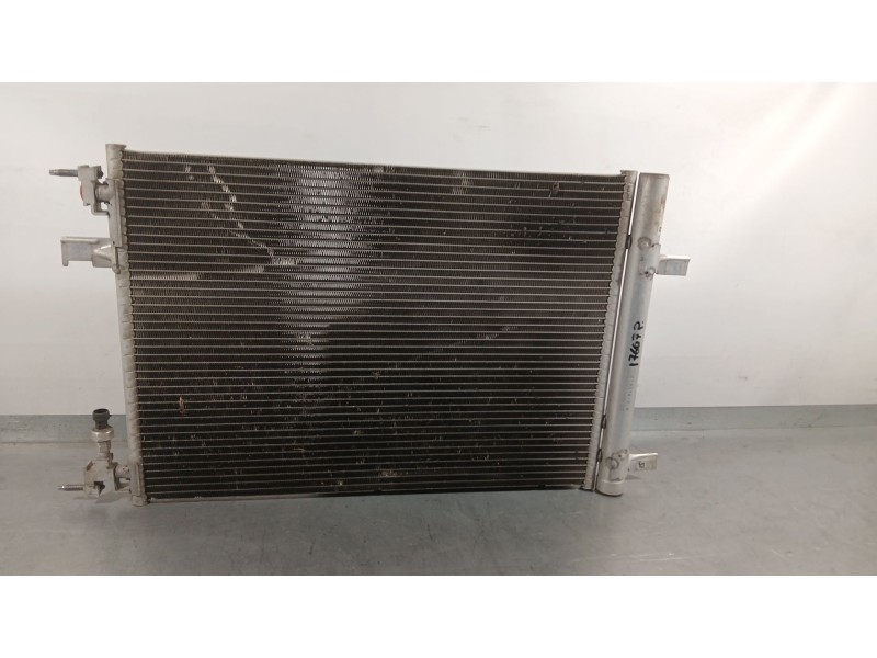 Recambio de condensador / radiador aire acondicionado para opel astra j sedán 1.4 turbo (69) referencia OEM IAM 13377762 DELPHI 
