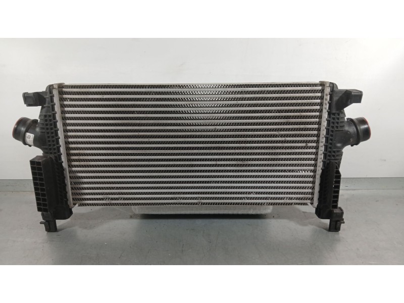 Recambio de intercooler para opel astra j sedán 1.4 turbo (69) referencia OEM IAM 13267646 DELPHI 