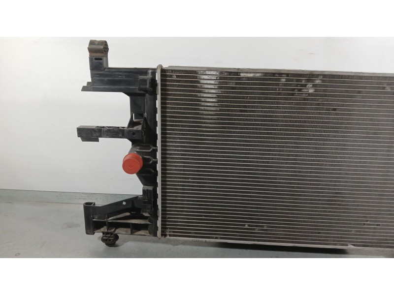 Recambio de radiador agua para opel astra j sedán 1.4 turbo (69) referencia OEM IAM 39074665 DELPHI 3267656