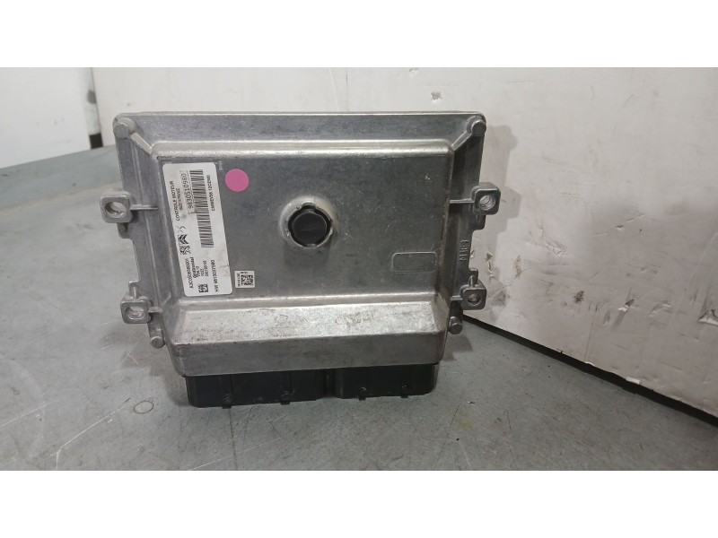 Recambio de centralita motor uce para opel corsa f (p2jo) 1.2 (68) referencia OEM IAM 9830510980 CONTINENTAL A3C050656001