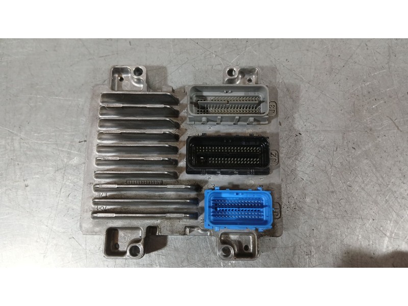 Recambio de centralita motor uce para opel astra j sedán 1.4 turbo (69) referencia OEM IAM 12660714 ACDELCO 12643636