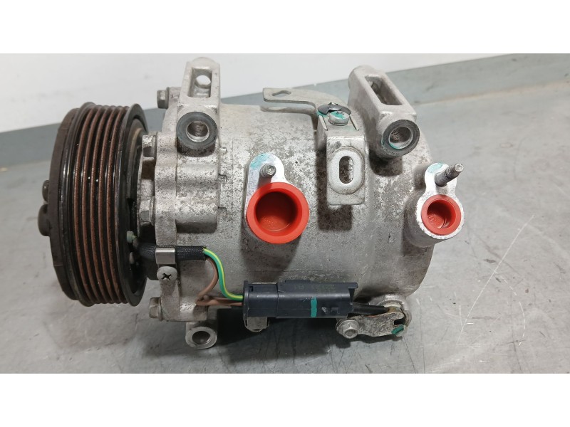 Recambio de compresor aire acondicionado para opel corsa f (p2jo) 1.2 (68) referencia OEM IAM 9827596080 9827596380 WXQ085C