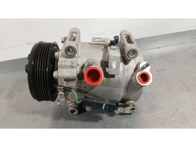 Recambio de compresor aire acondicionado para opel corsa f (p2jo) 1.2 (68) referencia OEM IAM 9827596080  9827596380