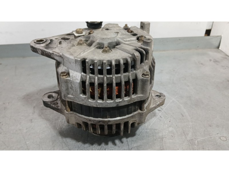 Recambio de alternador para nissan almera i (n15) 2.0 d referencia OEM IAM 231008E100 HITACHI LR180749E
