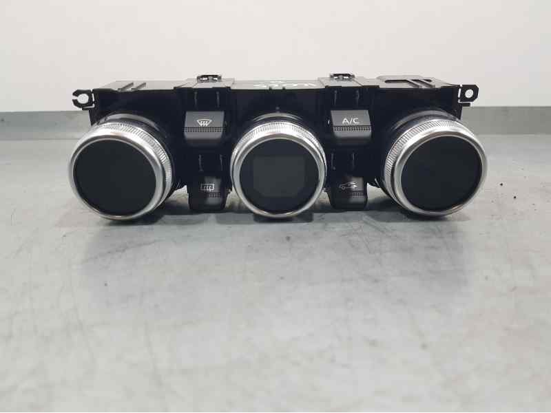 Recambio de mando climatizador para renault clio v techno referencia OEM IAM 275100936R  