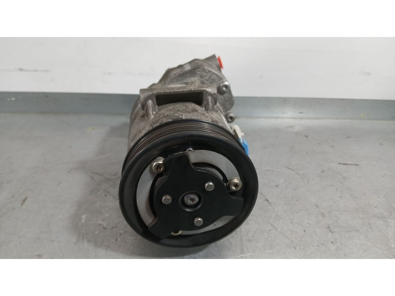Recambio de compresor aire acondicionado para opel astra j sports tourer (p10) 1.7 cdti (35) referencia OEM IAM 13250606 DELPHI 