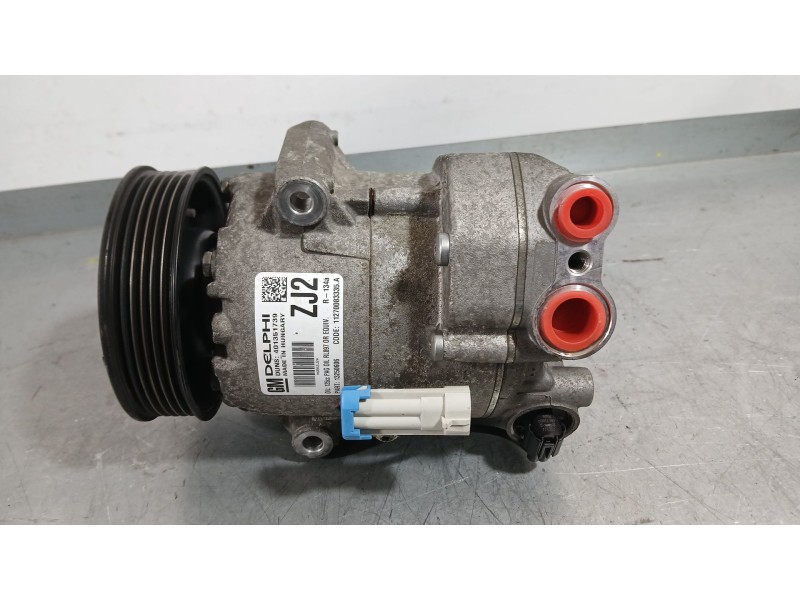 Recambio de compresor aire acondicionado para opel astra j sports tourer (p10) 1.7 cdti (35) referencia OEM IAM 13250606 DELPHI 