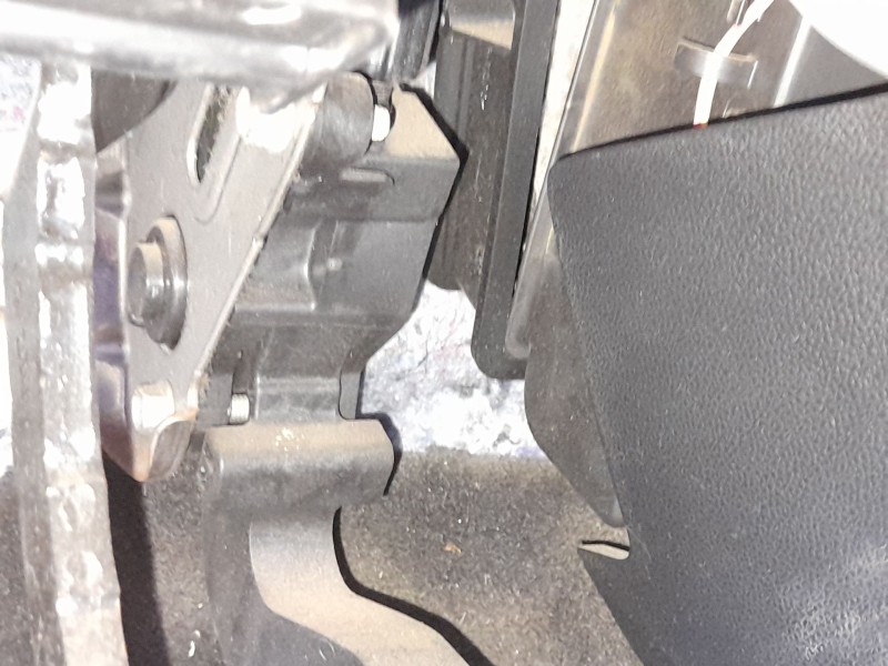 Recambio de potenciometro pedal para renault megane iv hatchback (b9a/m/n_) 1.5 dci 110 (b9a3) referencia OEM IAM 180023067R  