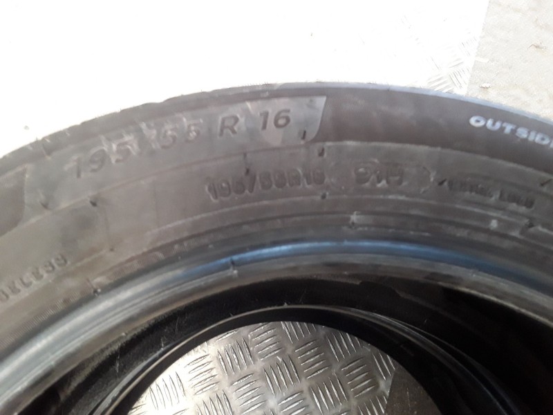 Recambio de neumatico pareja para neumaticos reutilizados - referencia OEM IAM 195551691H MICHELIN 195/55/16/91H