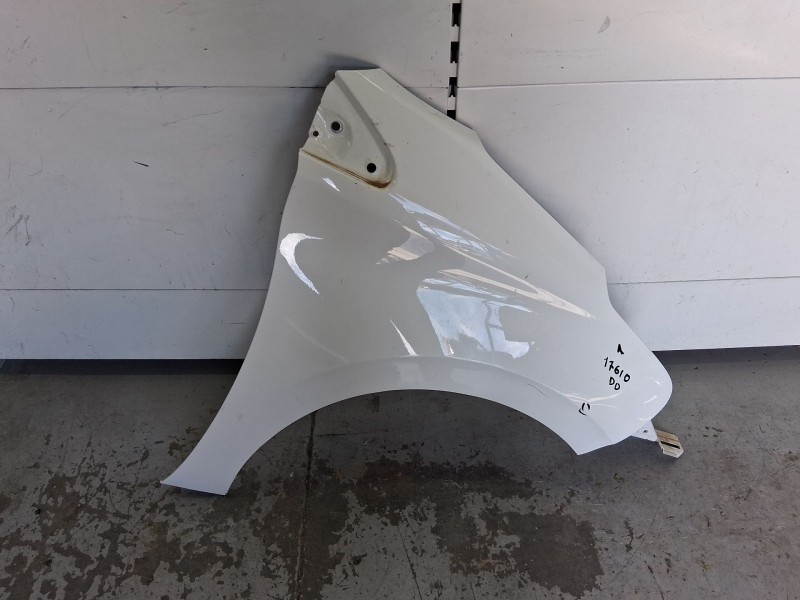 Recambio de aleta delantera derecha para peugeot 208 i (ca_, cc_) 1.5 bluehdi 100 referencia OEM IAM 9672971480  