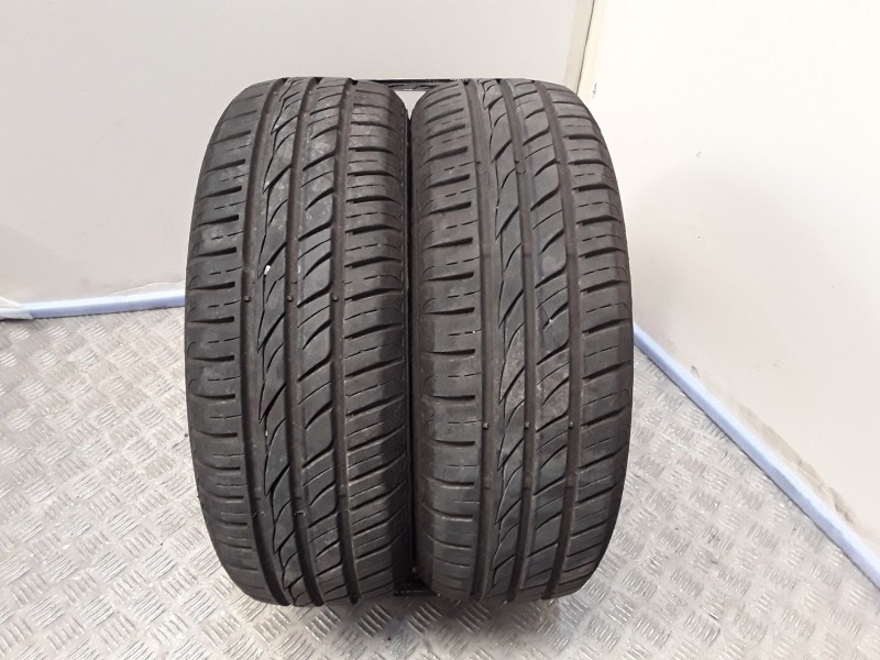 Recambio de neumatico pareja para neumaticos reutilizados - referencia OEM IAM 185601482H VIKING 185/60/14/82H