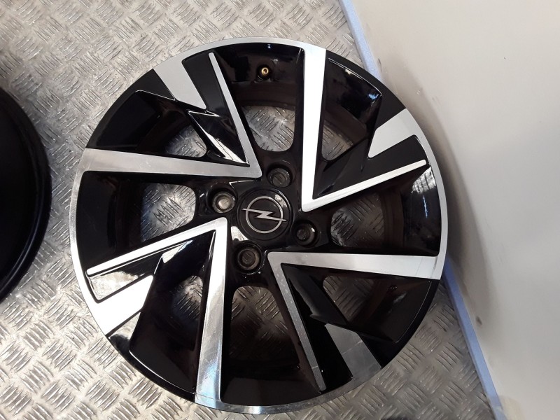 Recambio de juego llantas aluminio para opel corsa f (p2jo) 1.2 (68) referencia OEM IAM 6.5X16 4 TORN ET38 ROZADAS ALUMINIO