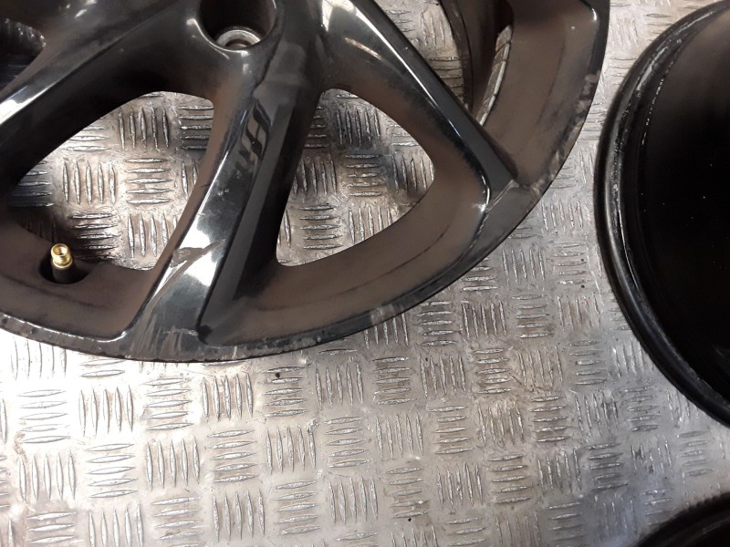 Recambio de juego llantas aluminio para opel corsa f (p2jo) 1.2 (68) referencia OEM IAM 6.5X16 4 TORN ET38 ROZADAS ALUMINIO