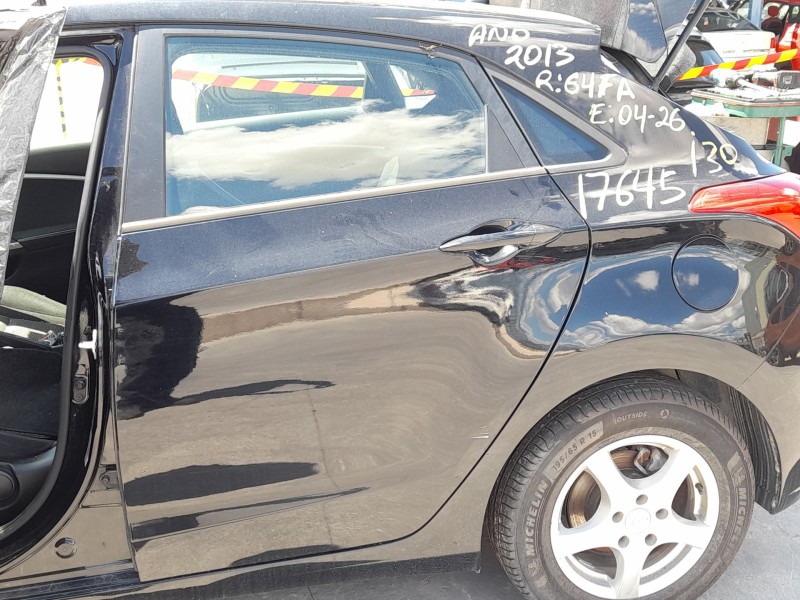 Recambio de puerta trasera izquierda para hyundai i30 (gd) 1.4 referencia OEM IAM 77003A5010 ROZADA 