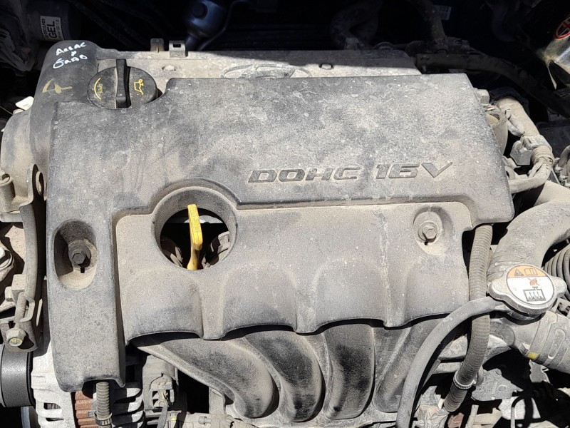 Recambio de tapa motor para hyundai i30 (gd) 1.4 referencia OEM IAM 292402B040  