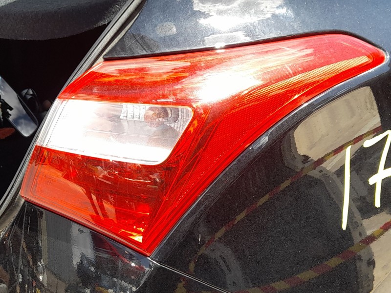 Recambio de piloto trasero derecho exterior para hyundai i30 (gd) 1.4 referencia OEM IAM 92420A5020 92402A5020 