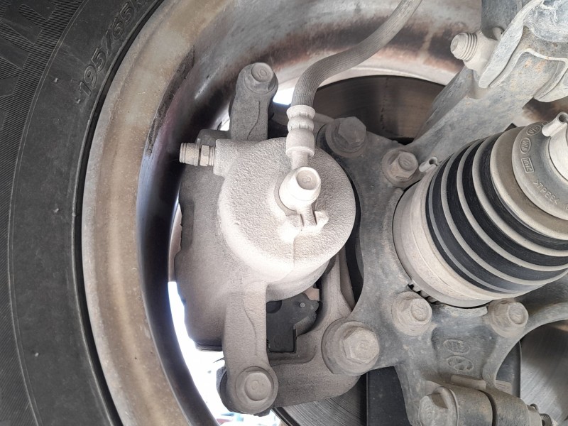 Recambio de pinza freno delantera derecha para hyundai i30 (gd) 1.4 referencia OEM IAM 58130A6000 58190A6A01 