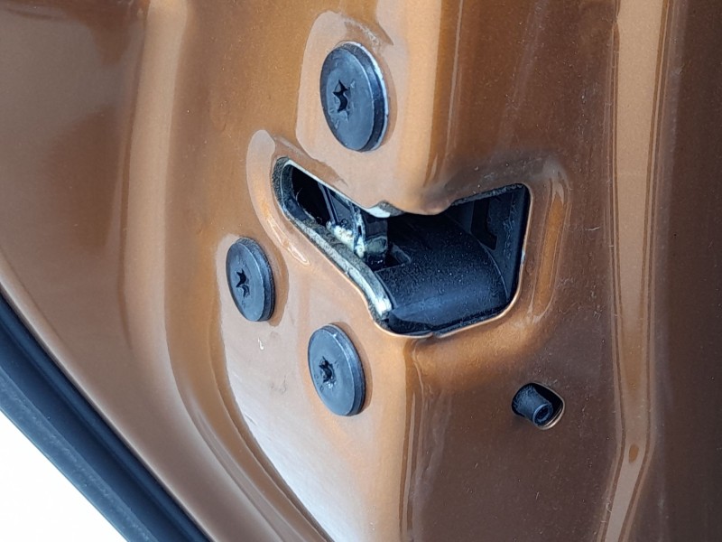 Recambio de cerradura puerta trasera izquierda para dacia duster (hm_) 1.5 dci 115 4x4 (hmad) referencia OEM IAM 825031773R  
