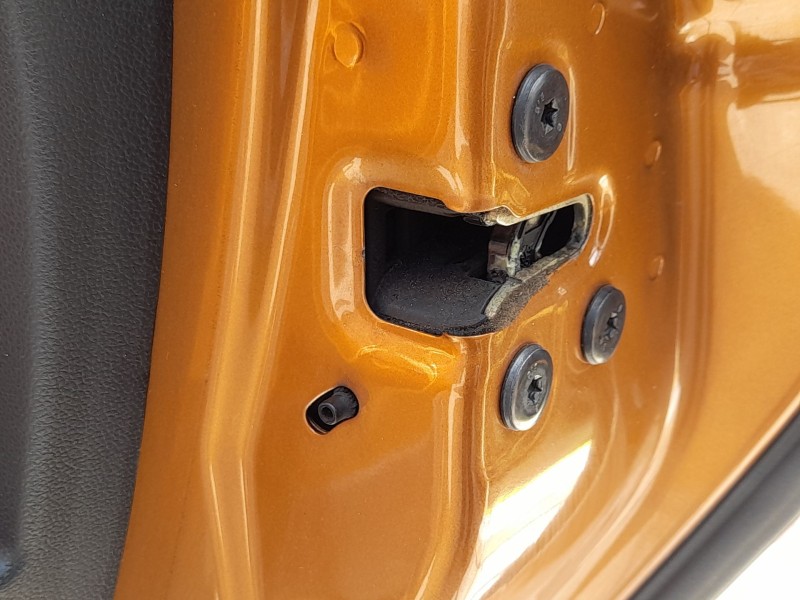 Recambio de cerradura puerta trasera derecha para dacia duster (hm_) 1.5 dci 115 4x4 (hmad) referencia OEM IAM 825023654R  
