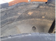 PLASTICO PASE RUEDA TRAS. DCH. 767480689R 