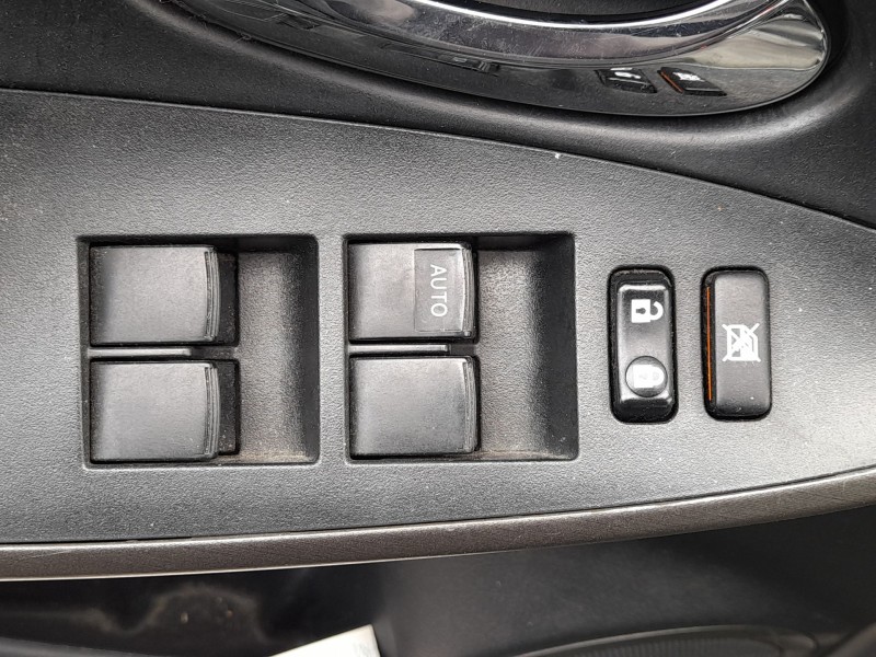 Recambio de mando elevalunas delantero izquierdo para toyota rav 4 iii (_a3_) 2.0 (zsa35_) referencia OEM IAM 8482012520  