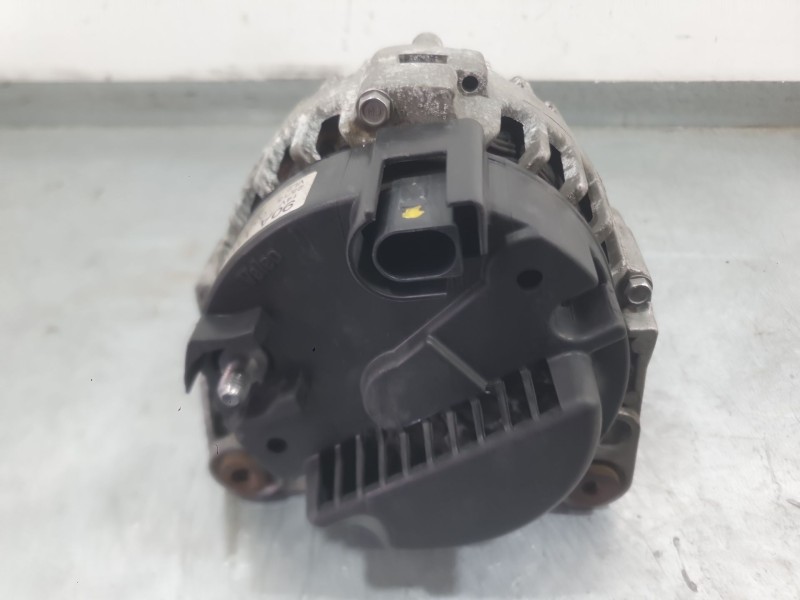 Recambio de alternador para seat ibiza iv (6j5, 6p1) 1.2 referencia OEM IAM 03D903025J 313087467 VALEO