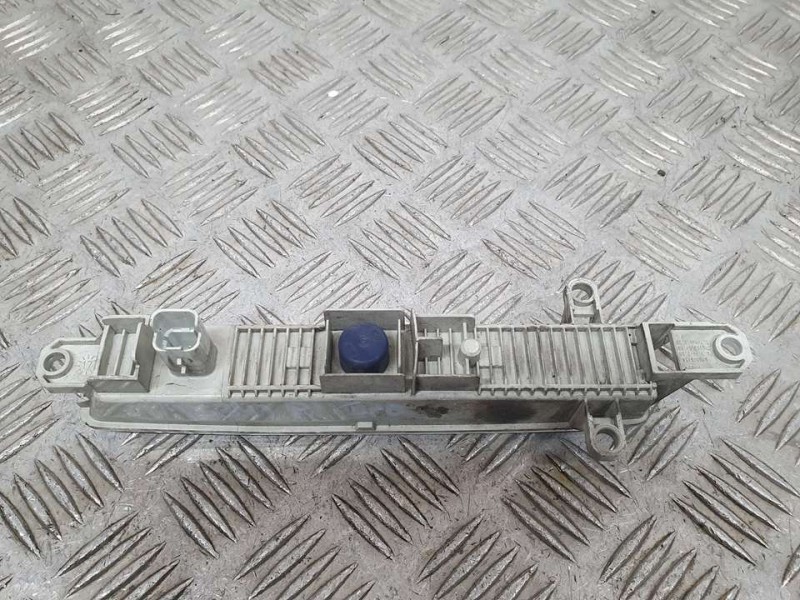 Recambio de piloto delantero izquierdo para citroën c-elysée exclusive referencia OEM IAM 9812662180 89206241 VALEO LED