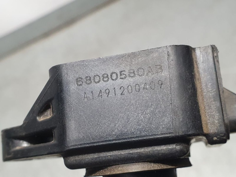 Recambio de bobina encendido para jeep cherokee kl longitude referencia OEM IAM 680805800AB  