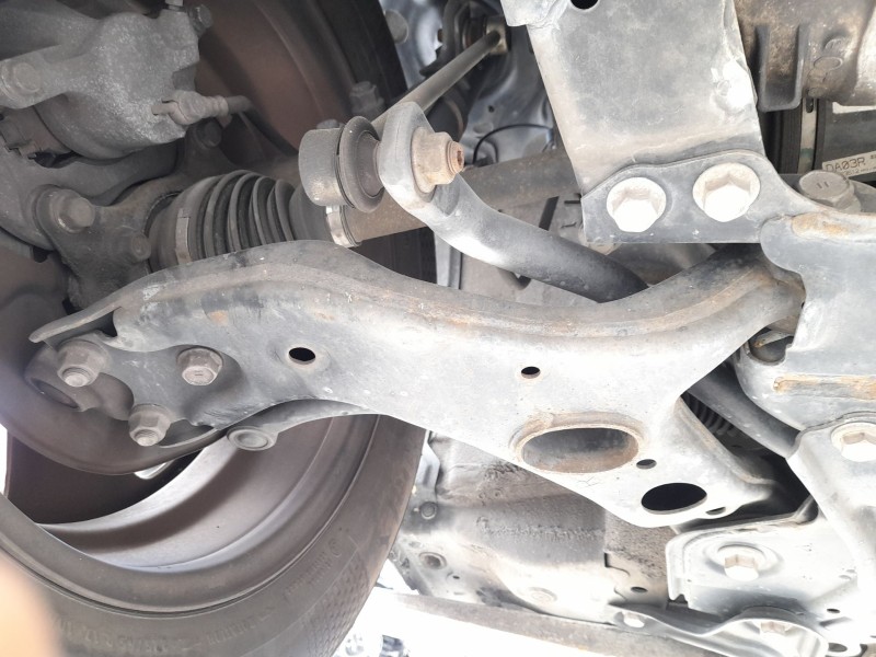Recambio de brazo suspension inferior delantero derecho para toyota rav 4 iii (_a3_) 2.0 (zsa35_) referencia OEM IAM 4806842050 