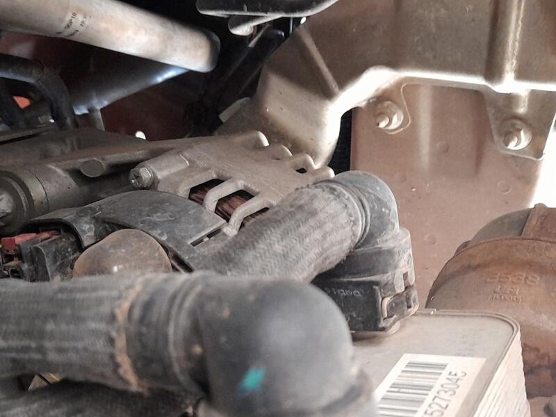 Recambio de alternador para suzuki vitara (ly) 1.6 ddis (apk 416d) referencia OEM IAM 3140062M00000  