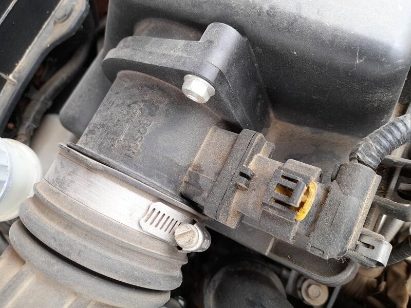 Recambio de caudalimetro para suzuki vitara (ly) 1.6 ddis (apk 416d) referencia OEM IAM 1380062M00000  