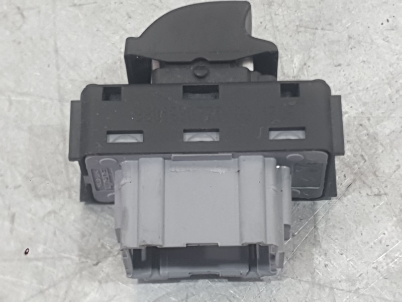 Recambio de mando elevalunas delantero derecho para citroën c4 cactus 1.2 vti 82 referencia OEM IAM 98016307ZD  