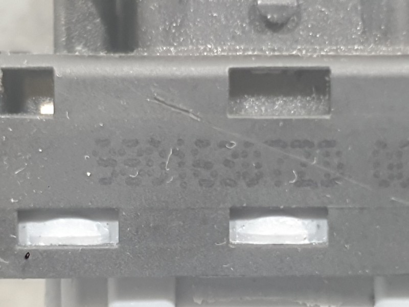 Recambio de mando elevalunas delantero derecho para citroën c4 cactus 1.2 vti 82 referencia OEM IAM 98016307ZD  