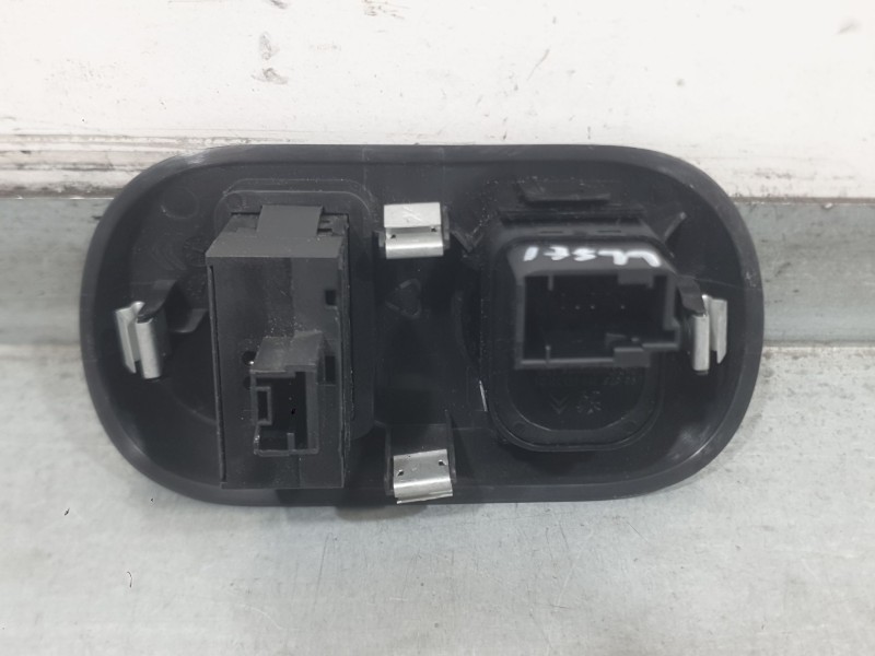 Recambio de mando retrovisor para citroën c4 cactus 1.2 vti 82 referencia OEM IAM 96673722ZD 9801662777 
