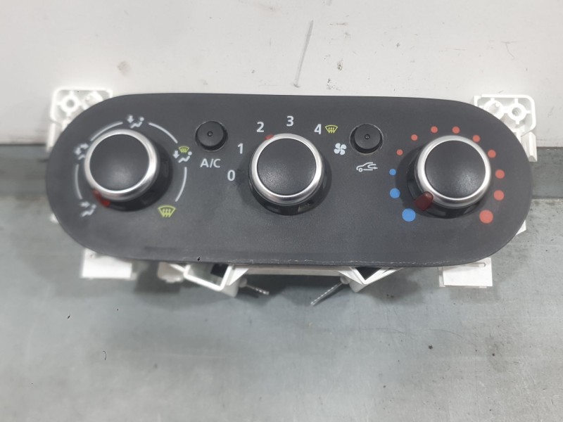 Recambio de mando calefaccion / aire acondicionado para fiat talento furgoneta (296_) 2.0 ecojet referencia OEM IAM E1093049AC  