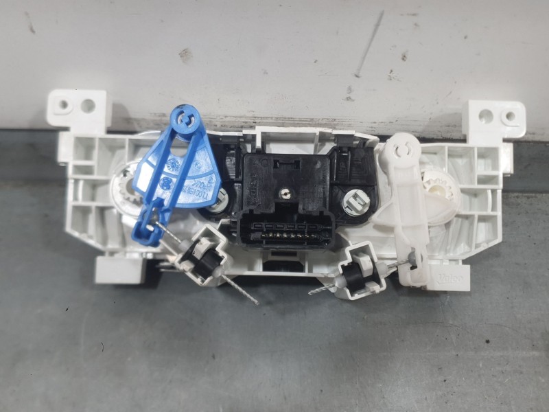 Recambio de mando calefaccion / aire acondicionado para fiat talento furgoneta (296_) 2.0 ecojet referencia OEM IAM E1093049AC  